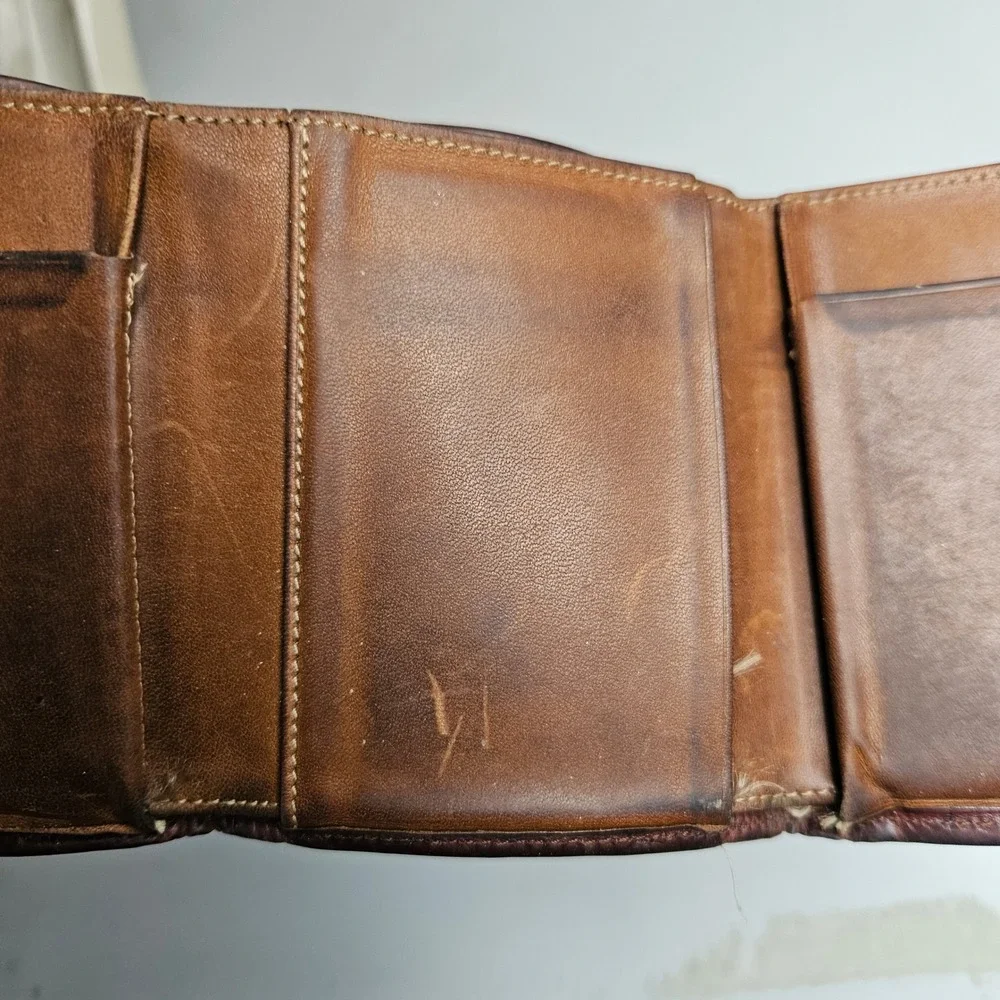 Trafalgar Mens Trifold Wallet Brown Crocodile Embossed‎ Leather USA Made Vintage